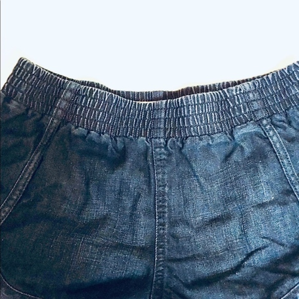 A&F Pull-on Jean Shorts-S - Picture 3 of 4